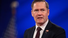 Новата позиция на Майк Уолц ще бъде посланик в ООН