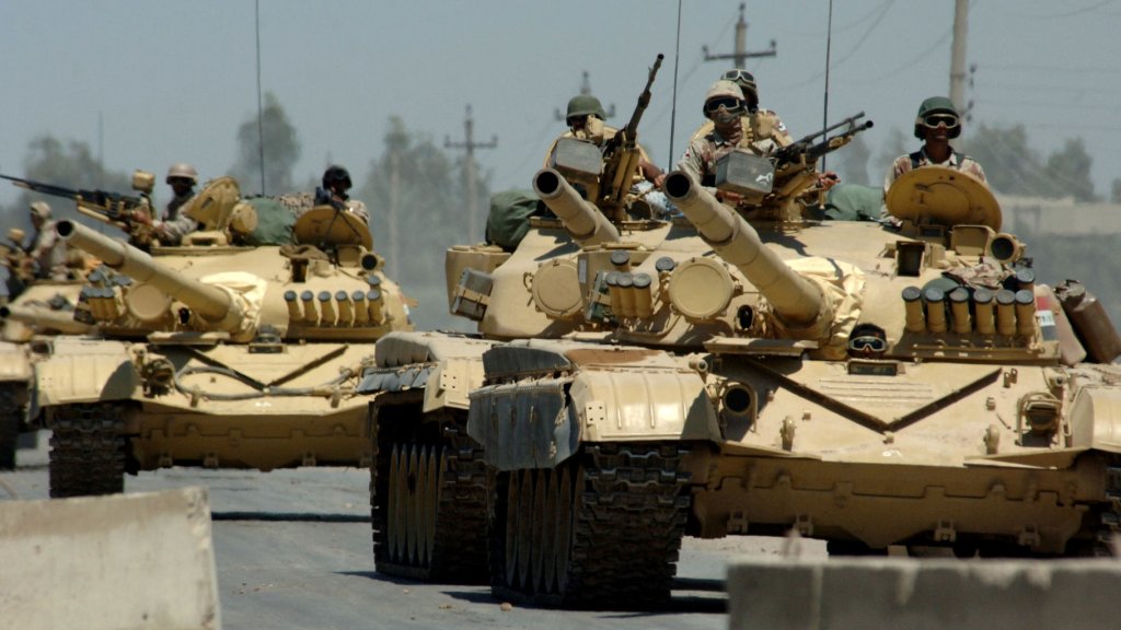Iraqi_T-72_tanks