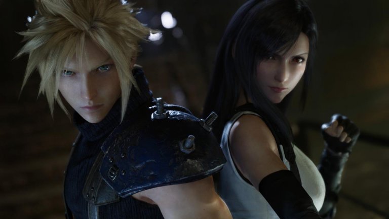 Final Fantasy VII
Final Fantasy VII просто няма как да не присъства в почти всеки един списък, включващ качествени заглавия. Няма как и да бъде по друг начин, щом става въпрос за една от култовите класики, изградили основата на RPG жанра във вида познат ни днес.
През 1997 г. едва ли някой си е мислел, че е възможно да се инвестират 145 млн. долара в игра. Но Square Enix го правят за седмото заглавие от своята поредица, а крайният резултат оправдава всеки един цент. Една огромна част от бюджета на играта отива за изграждането на уникалния за онзи момент геймплей, музикално оформление и графика.