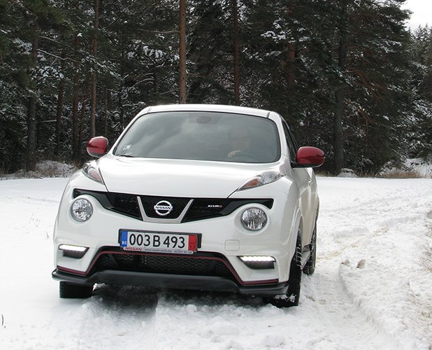 Забавленията на сняг с Juke Nismo са повече от интересни