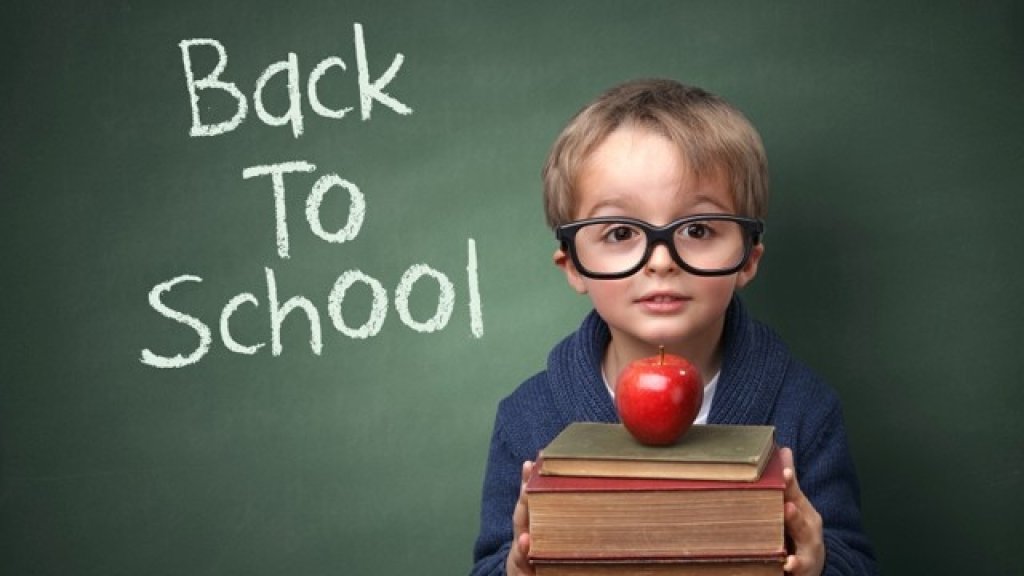 Back-to-school-child-with-glasses-jpg
