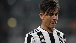 Дибала вкара и напусна разплакан при победа на Юве