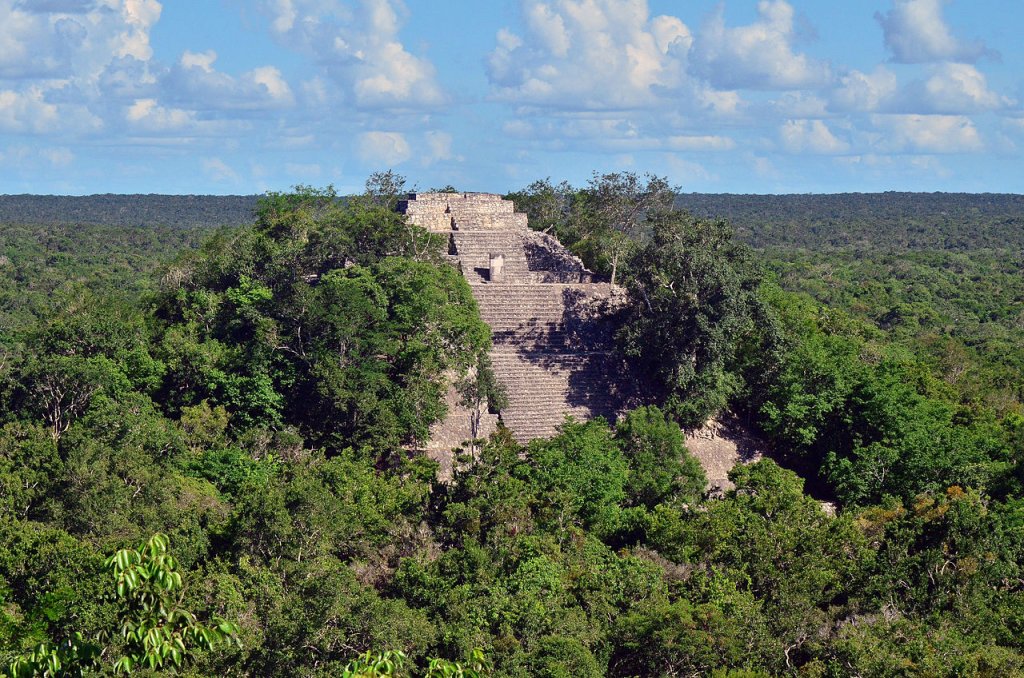 Pirámides_de_Calakmul