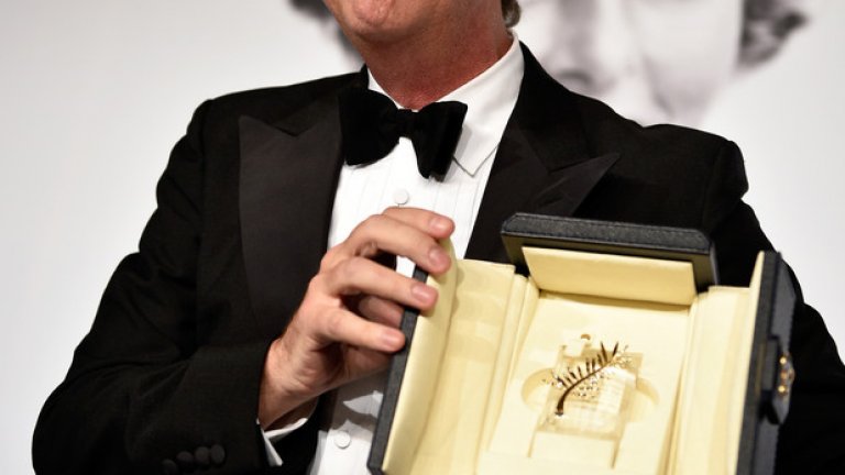 Режисьорът Тод Хайнс взе награда от името на актрисата Руни Мара