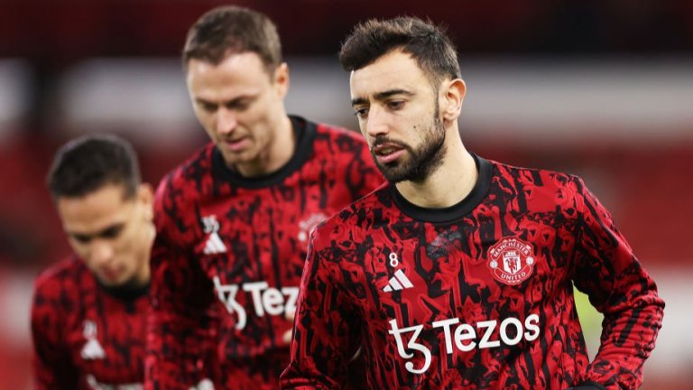 Юнайтед не е бил толкова зле от 100 г. насам и съровете ще трябва да оправят бакиите