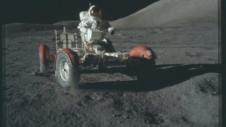 01 apollo-17-lunar-rides-are-always-fun