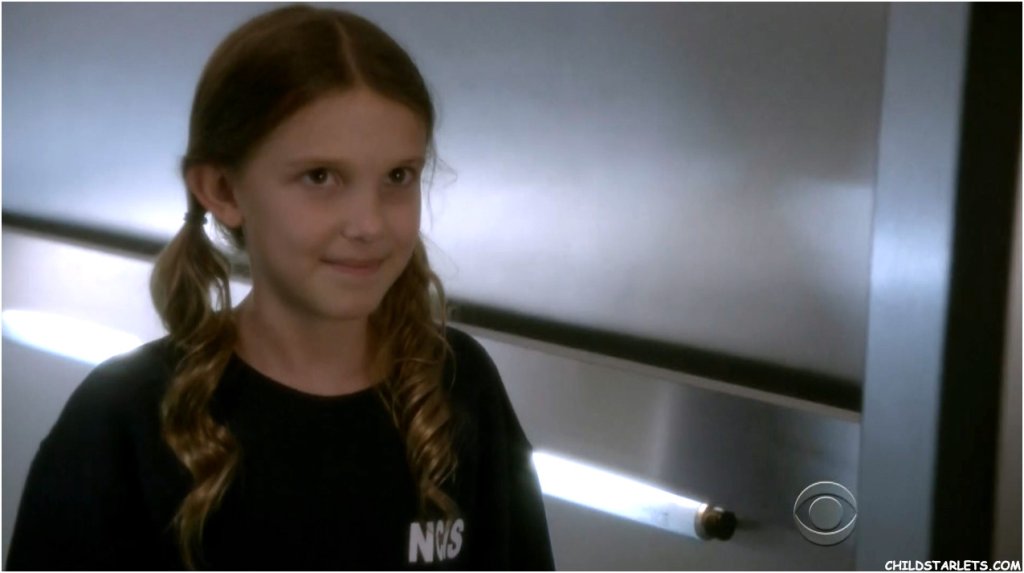 Докато се стигне до Stranger Things обаче Мили получава малки роли в сериалите NCIS, Modern Family и Анатомията на Грей.