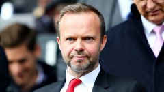 Ед Уудуърд обави, че приходите на Манчестър Юнайтед за първото шестмесечие на финансовата година (до декември 2019-а) са намелели с близо 12% в сравнение с предходната година.