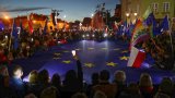 Масови протести в Полша в подкрепа на членството на страната в ЕС