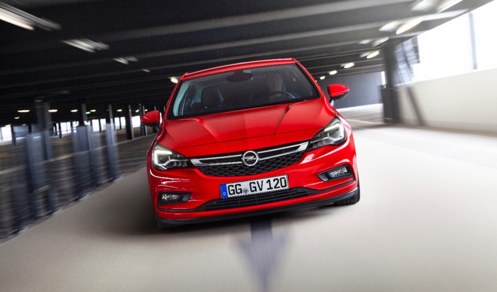Opel Astra, автомобил
