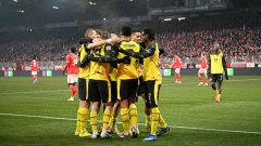 Борусия съкрати преднината на Байерн