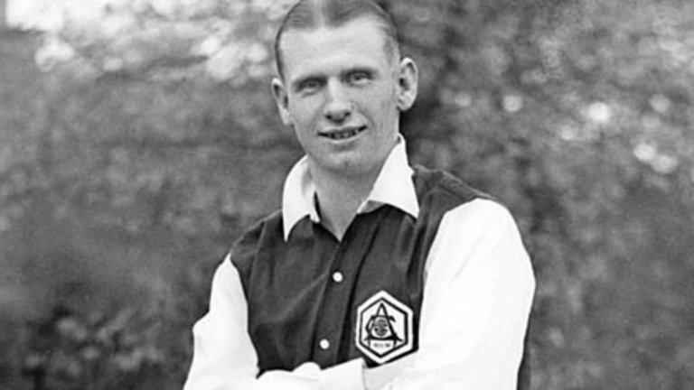Клиф Бастин (1929-1947) - 178 гола