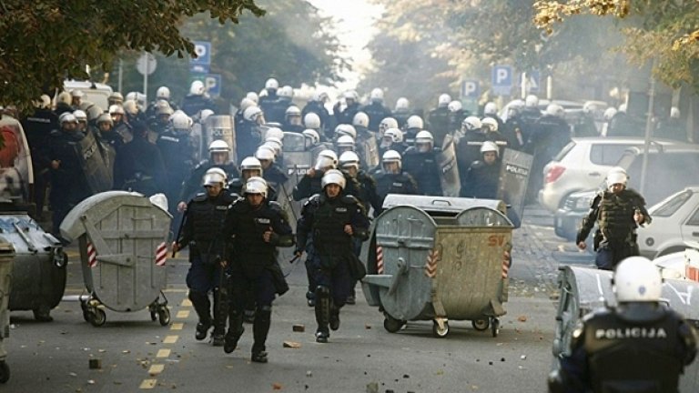 Така изглеждаше последният гей парад в Белград през 2010-та година