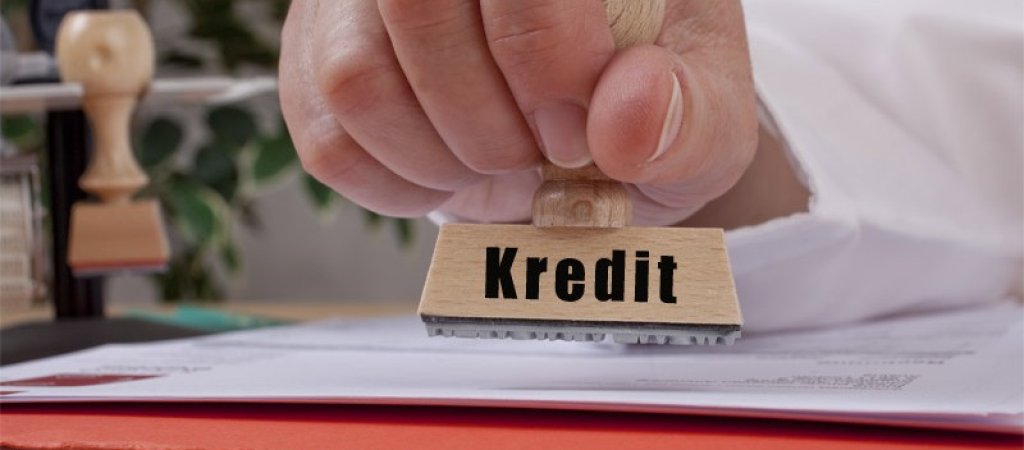 Близо две трети от българите не биха теглили кредит според изследване на БАН