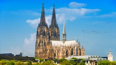 Официална сума не е обявена, но слуховете за 12-15 евро не се посрещат добре