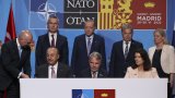 Анкара, Стокхолм и Хелзинки подписаха меморандум, който отваря вратите на Швеция и Финландия към НАТО