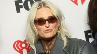 "Хората се нахвърлиха на Емили, защото не е мъж"