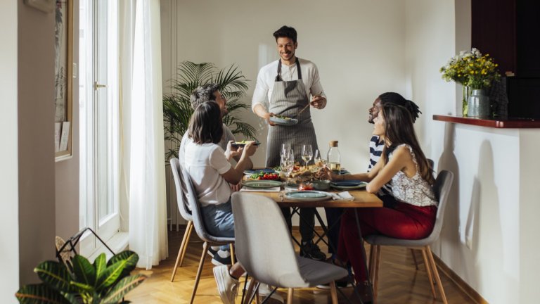 И няколко от целия куп неписани правила как се ходи на гости