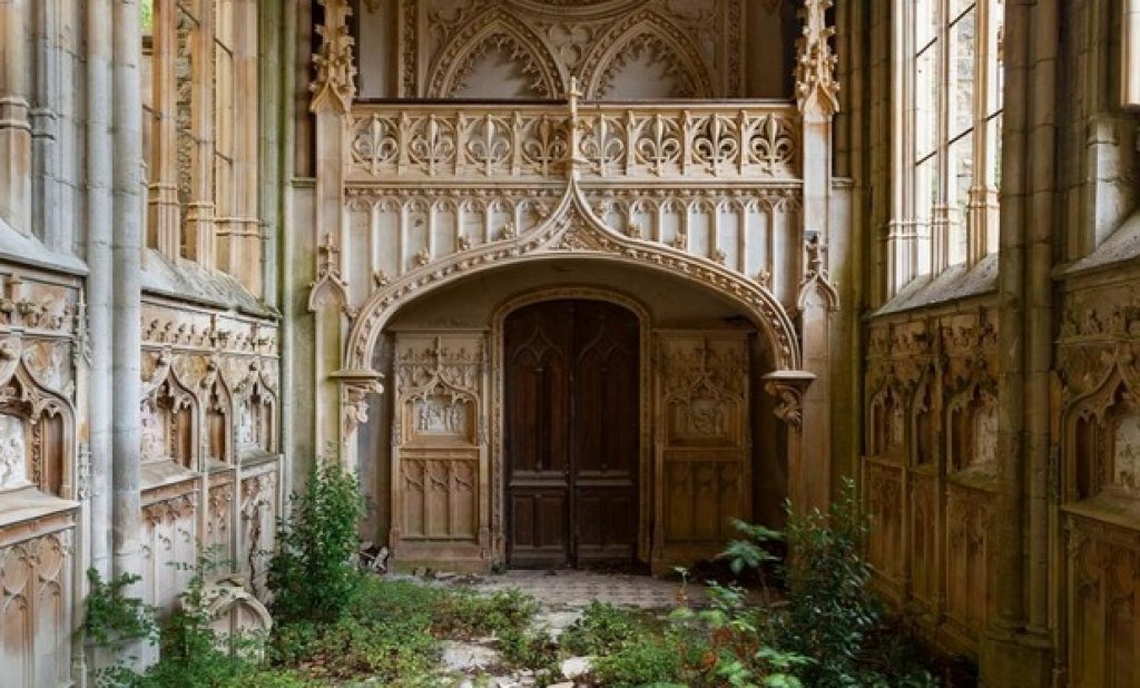 Изоставена църква, Франция

Снимка: El Vagus
