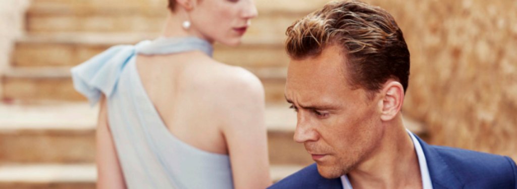 The Night Manager

Когато Том Хидтълстън и Хю Лори застанат един до друг в телевизионна продукция, това обещава голяма женска аудитория. Шпионската история по книга на Джон льо Каре обаче гарантира, че героите им ще допаднат на всеки.

Том Хидълстън е нощен мениджър в хотел в Египет, когато там се настанява цяла мафиотска структура, ръководена от Хю Лори. Пътищата им се преплитат и не се разделят до края на напрегнатите епизоди. Продукцията е британско-американска, но невероятната актьорска игра на тримата британци във водещите роли - Том Хидълстън, Хю Лори и Оливия Коулман, ни кара да броим сериала за британски. Предстои и създаването на втори сезон, който очакваме с нетърпение.