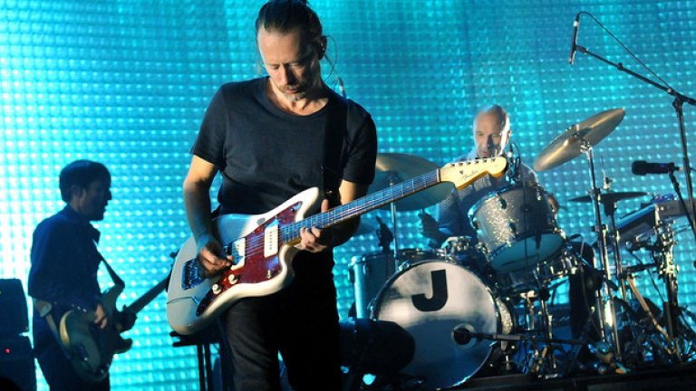 Каква е истината за "фалшивия материал на BBC", според който Radiohead си настройвали китарите на сцената, а публиката взела това за нова песен