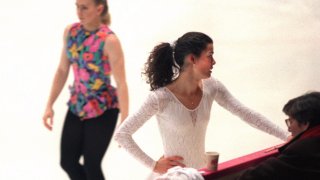 Почти четвърт век по-късно филмът "Аз, Тоня" се опитва да хвърли малко повече светлина върху един от най-бруталните инциденти в историята на фигурното пързаляне