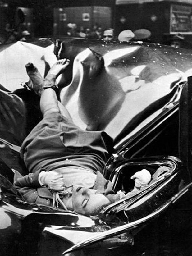Красиво самоубийство - Евелин Макхейл, на 23, скача от 83-тия етаж на Емпайър Стейт Билдинг и се приземява върху лимузината на ООН, 1947 г.

