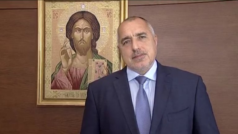 Вижте кой политик какво пожела в социалните медии