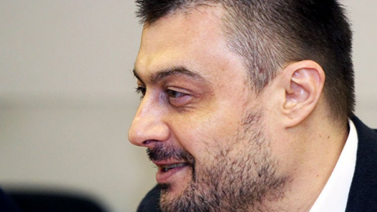 Николай Бареков влезе в черна серия