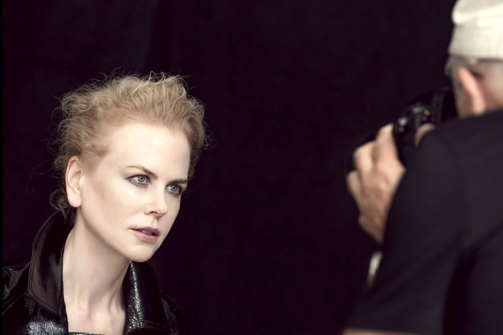 almost-all-of-the-2017-pirelli-calendar-stars-are-over-40-1885331-1472493858.640x0c