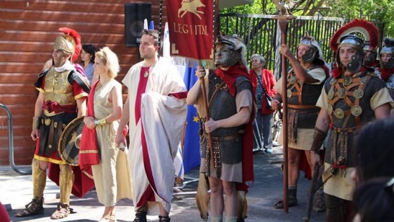 Римски легионери