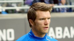 Бившият национал на Швеция се понрави с играта си в контролата със Словачко и ще бъде привлечен в отбора на "сините"