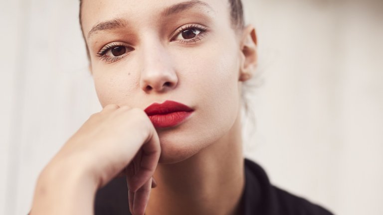 Когато светлините угаснат и залата притихне: Боряна Маноилова!