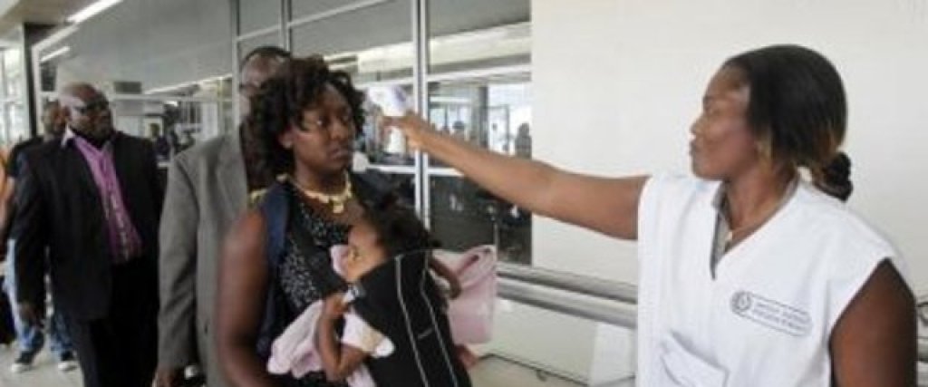 obsada zaradi ebola
