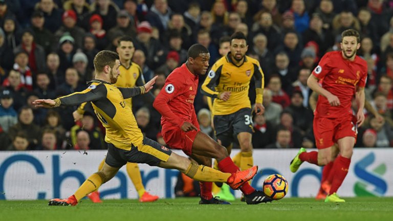 1. Липса на организация. Първият гол, който „артилеристите“ допуснаха, даде тон на цялостното им представяне във вечерта, а и най-нагледно показва големия проблем. Играчите на Венгер изостанаха във всеки един момент, който предвещаваше попадението – от момента, в който Кошчелни не бе подсигурен, след като топката го прехвърли, до всеки опит за противодействие преди топката да попадне в мрежата. Случаят, разбира се, не е изолиран и особено през първото полувреме, домакините бяха винаги един ход пред съперника, което е непростимо.