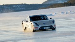 E-RA постигна над 250 км/ч на замръзнало езеро във Финландия