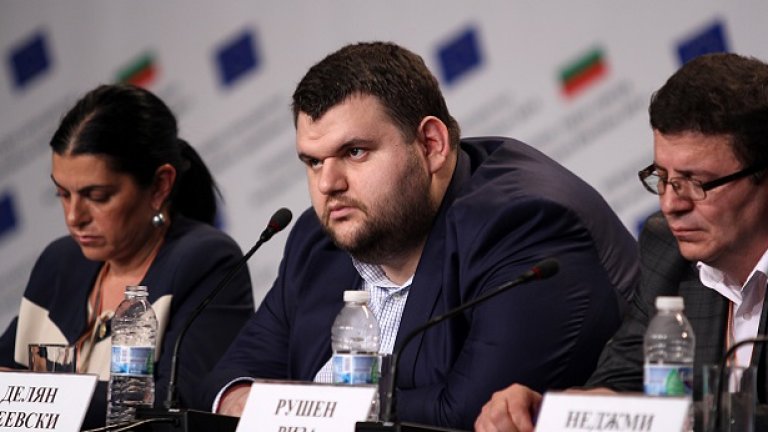 Делян Пеевски става първият регистрират водач на две листи за 5 октомври