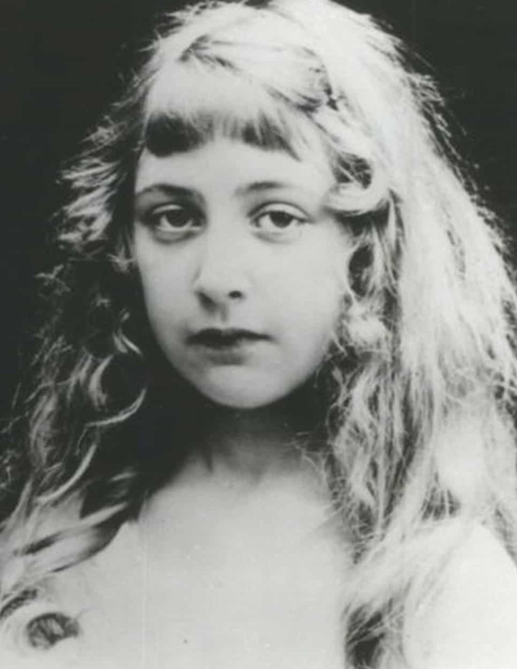 agata-v-detstve
