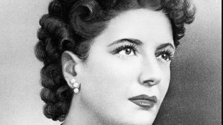Клара Петачи - вярната любовница на Мусолини, която предпочете да умре с него