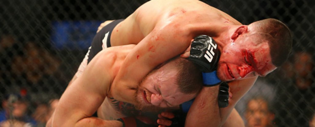 Реваншът между Макгрегър и Диаз трябваше да се играе на UFC 200, но след номерата на ирландеца, боят се отменя.