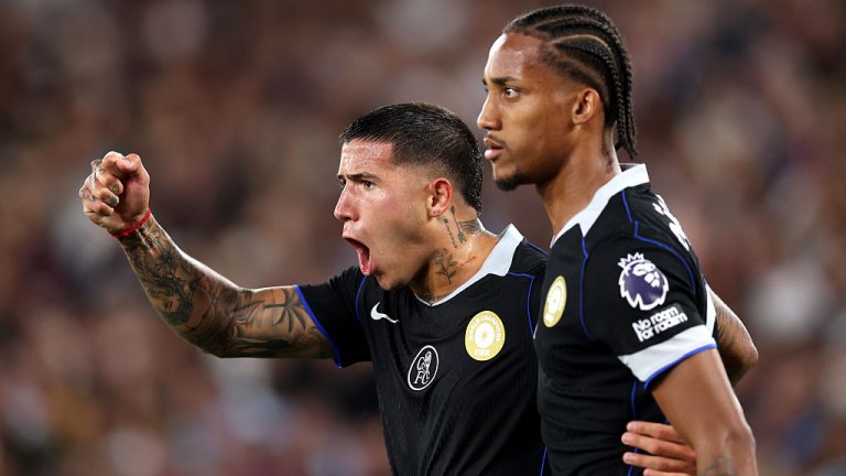 Челси попиля Уест Хем в лондонското дерби