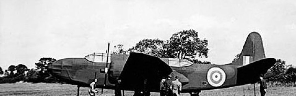 Dummy_aircraft_-_Oct._1943