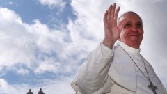 Папата преосмисля забраната католици да се развеждат
