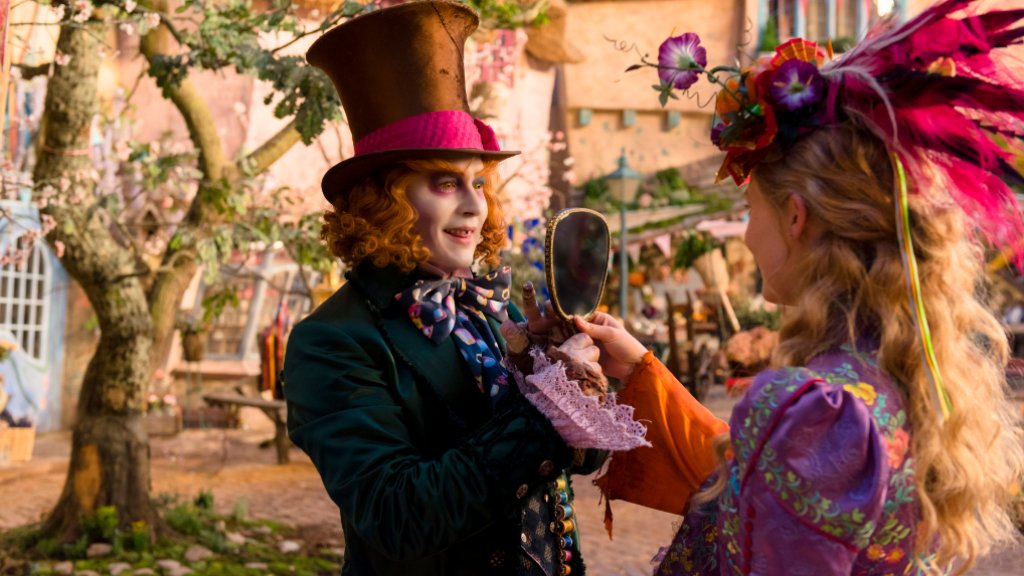 Disney, Алиса в огледалния свят