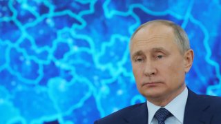Според Дмитрий Песков може да се очаква спиране на доставките от синьо гориво и за други държави