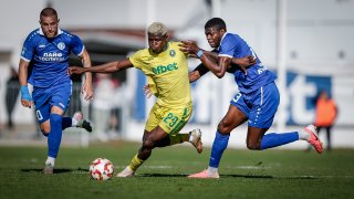 Лудогорец се върна на победния път с кански мъки