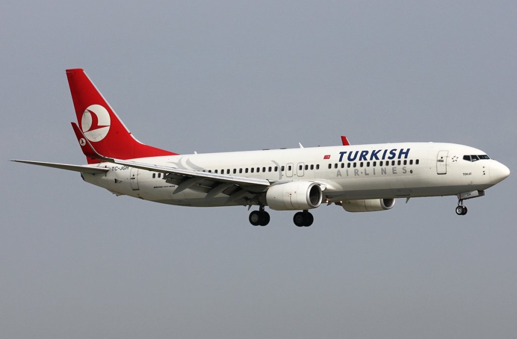 Turkish-Airlines-Boeing-737-800