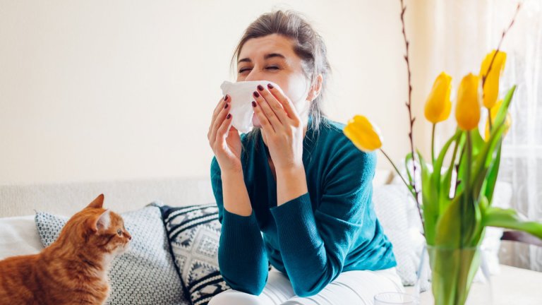 Пролетна алергия = киха ми се така, както на върколаците им се ядат млади красавици