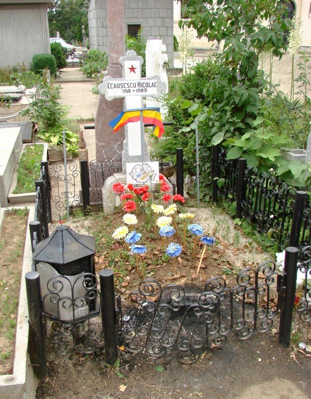 Гробът на Чаушеску