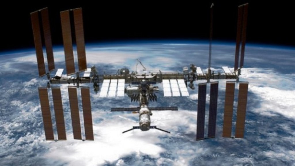Russia - space station